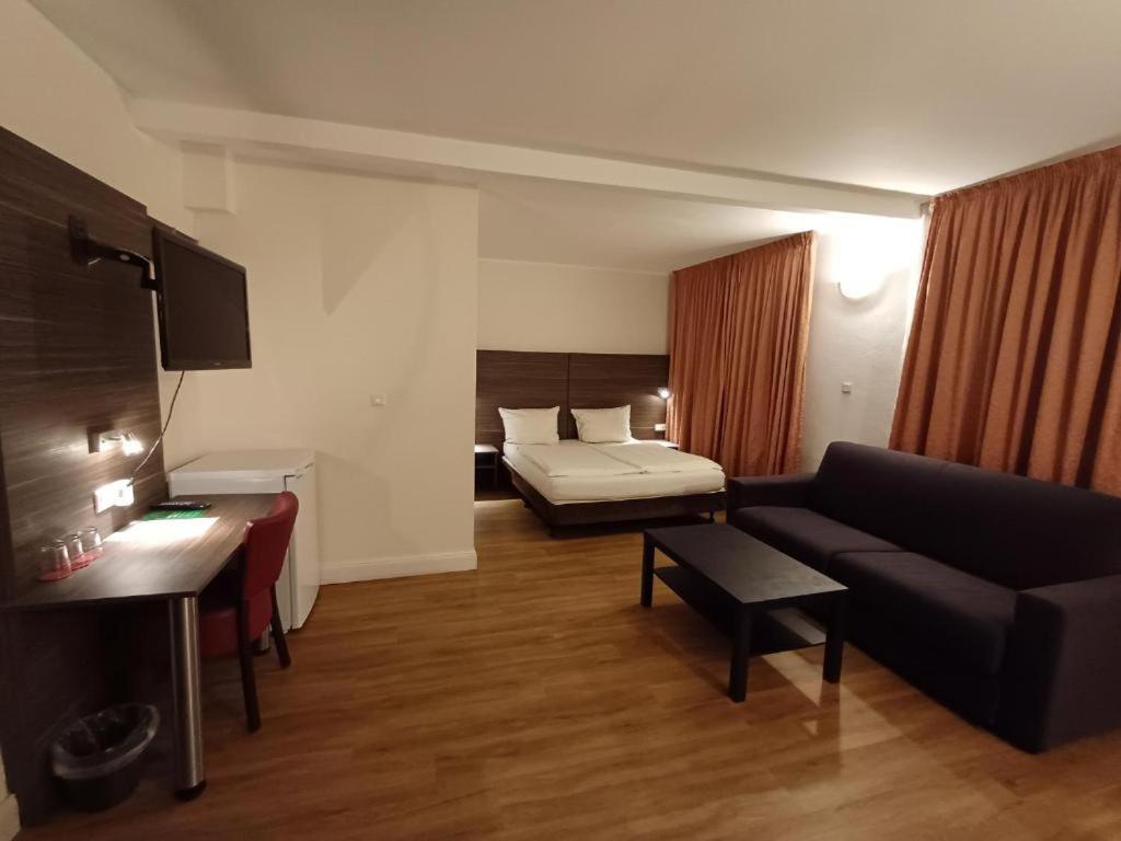 Hotel Ariana Koeln Εξωτερικό φωτογραφία